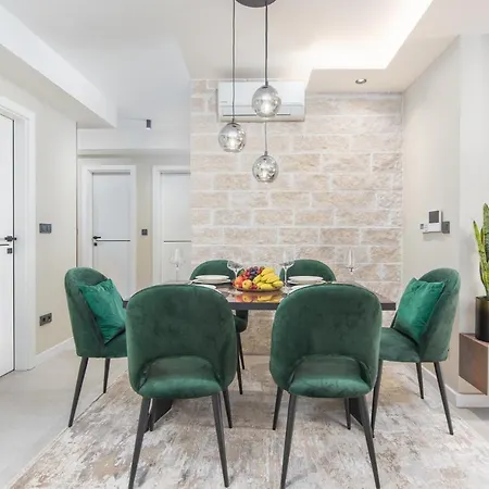 Val Di Sole Appartement Poreč