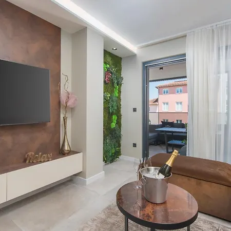 Val Di Sole Appartement Poreč