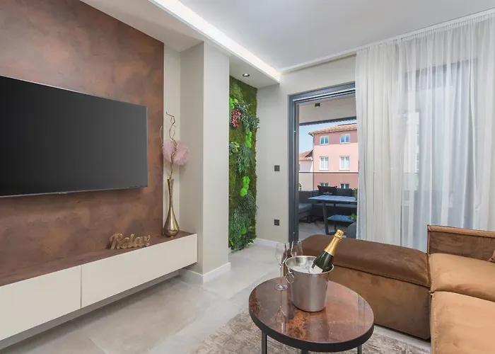 Val Di Sole Apartmán Poreč