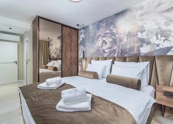 Val Di Sole Апартаменти *