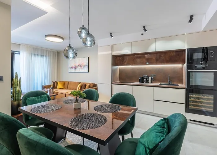 Val Di Sole Апартаменти *